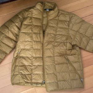 NWOT Tag REI Men’s Puffer!